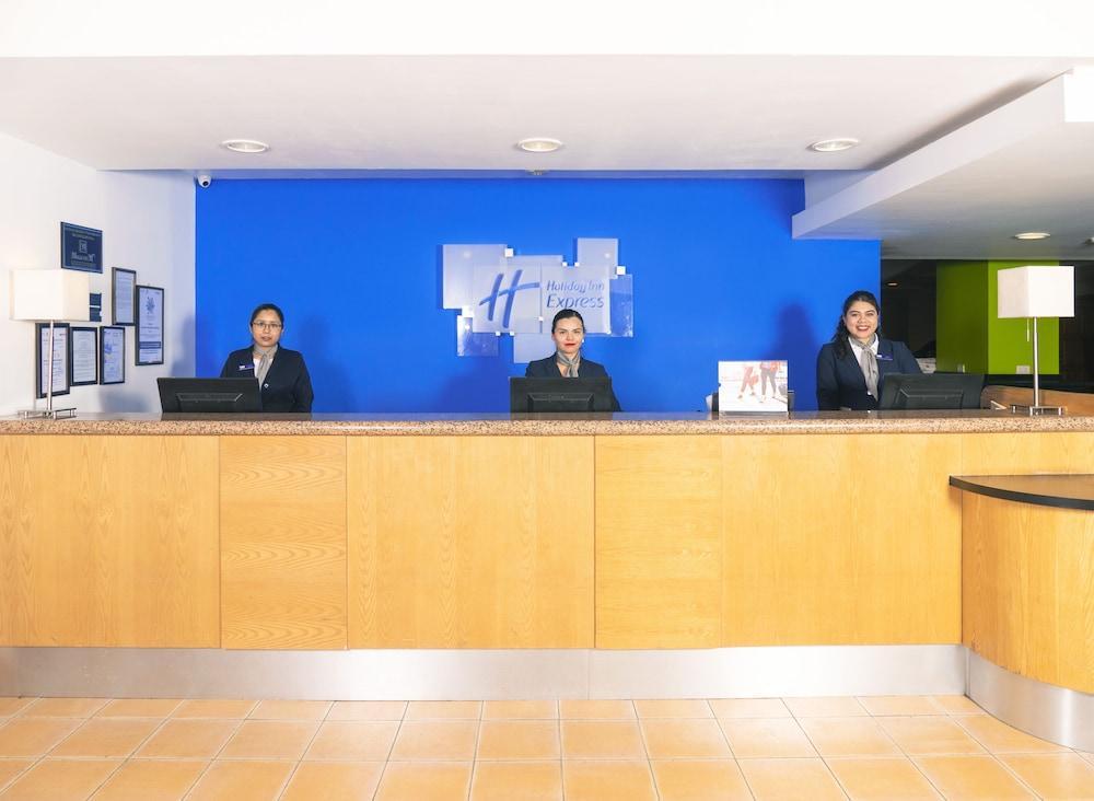 托雷翁智选假日酒店 外观 照片